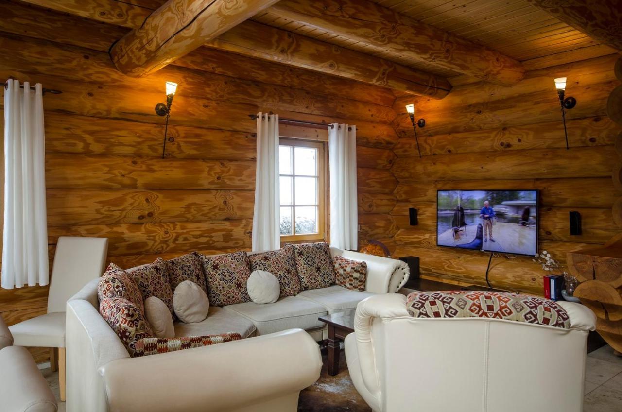 Luxus-Ferienhaus Blockhaus Chalet Nr 2 Toplage am Feldberg mit Sauna, Outdoor-Hottub, Kamin auf 1300m üM Exterior foto